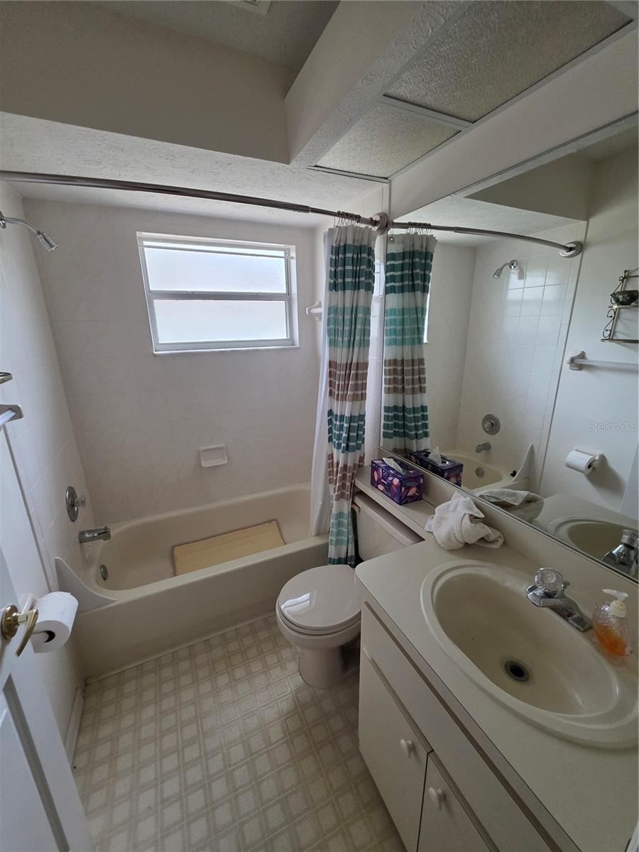 MOON LAKE ESTATES UNIT 5 - Residential