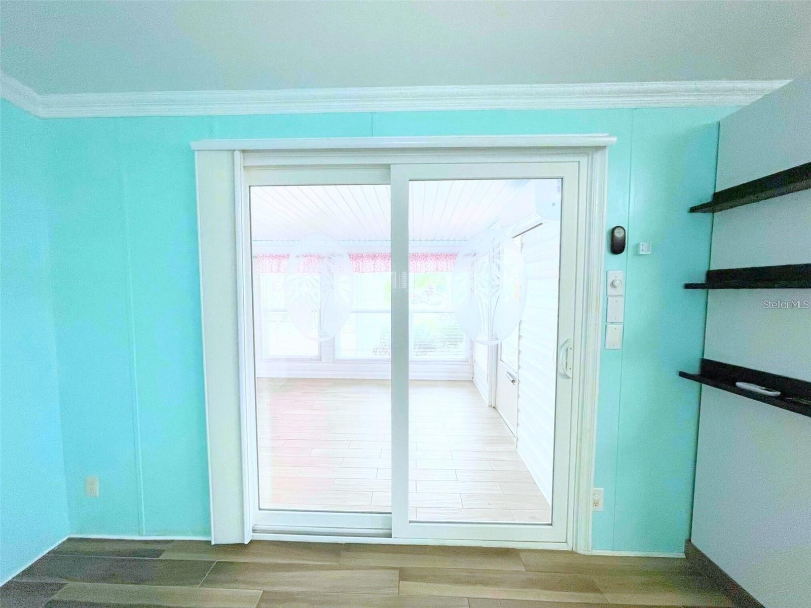 HOLIDAY PARK - Residential