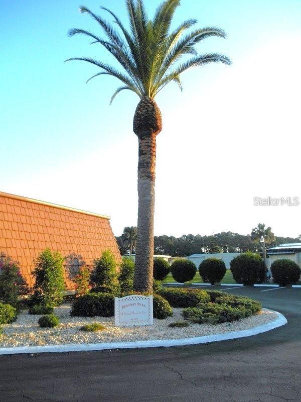 HOLIDAY PARK - Residential