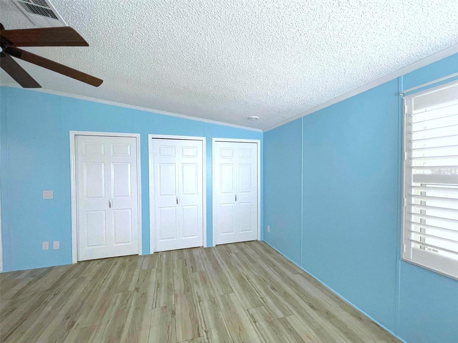 HOLIDAY PARK - Residential