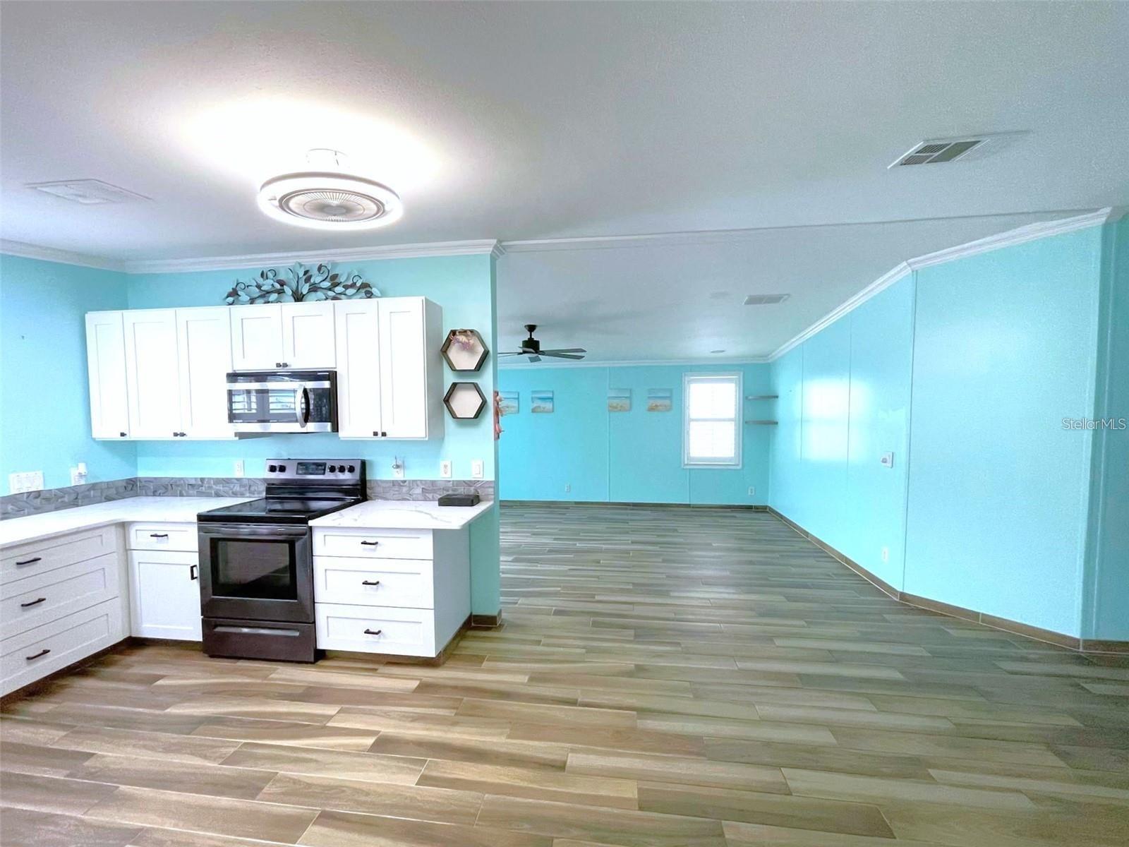 HOLIDAY PARK - Residential