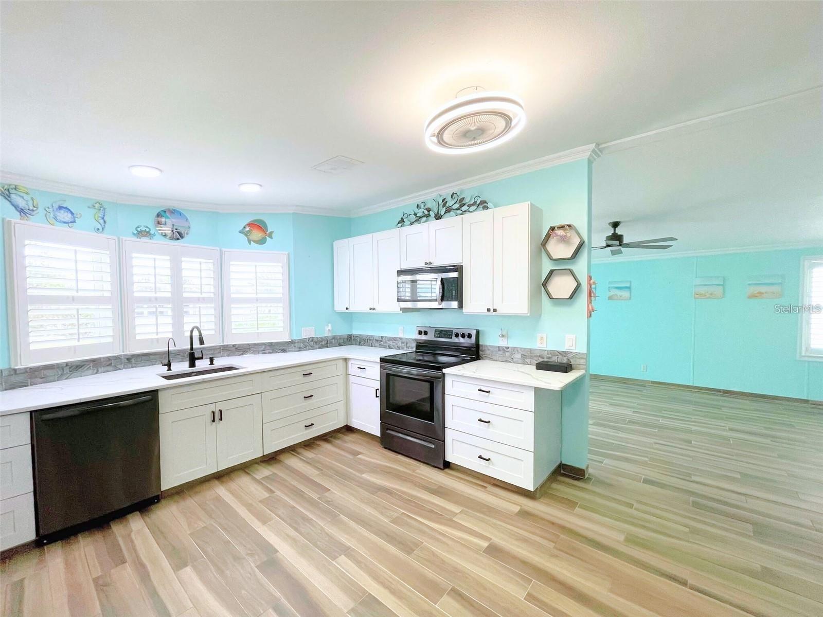 HOLIDAY PARK - Residential