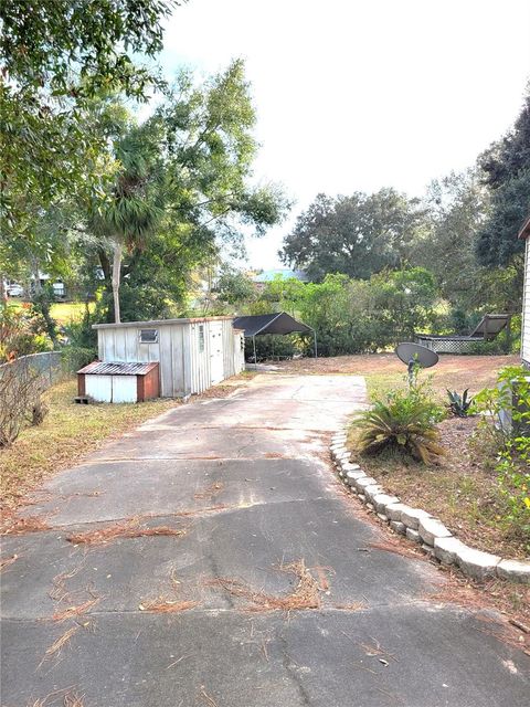 A home in OCKLAWAHA