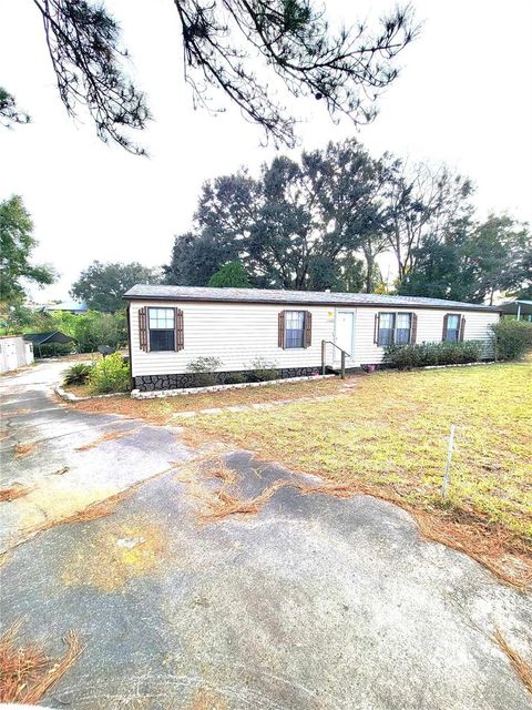 A home in OCKLAWAHA