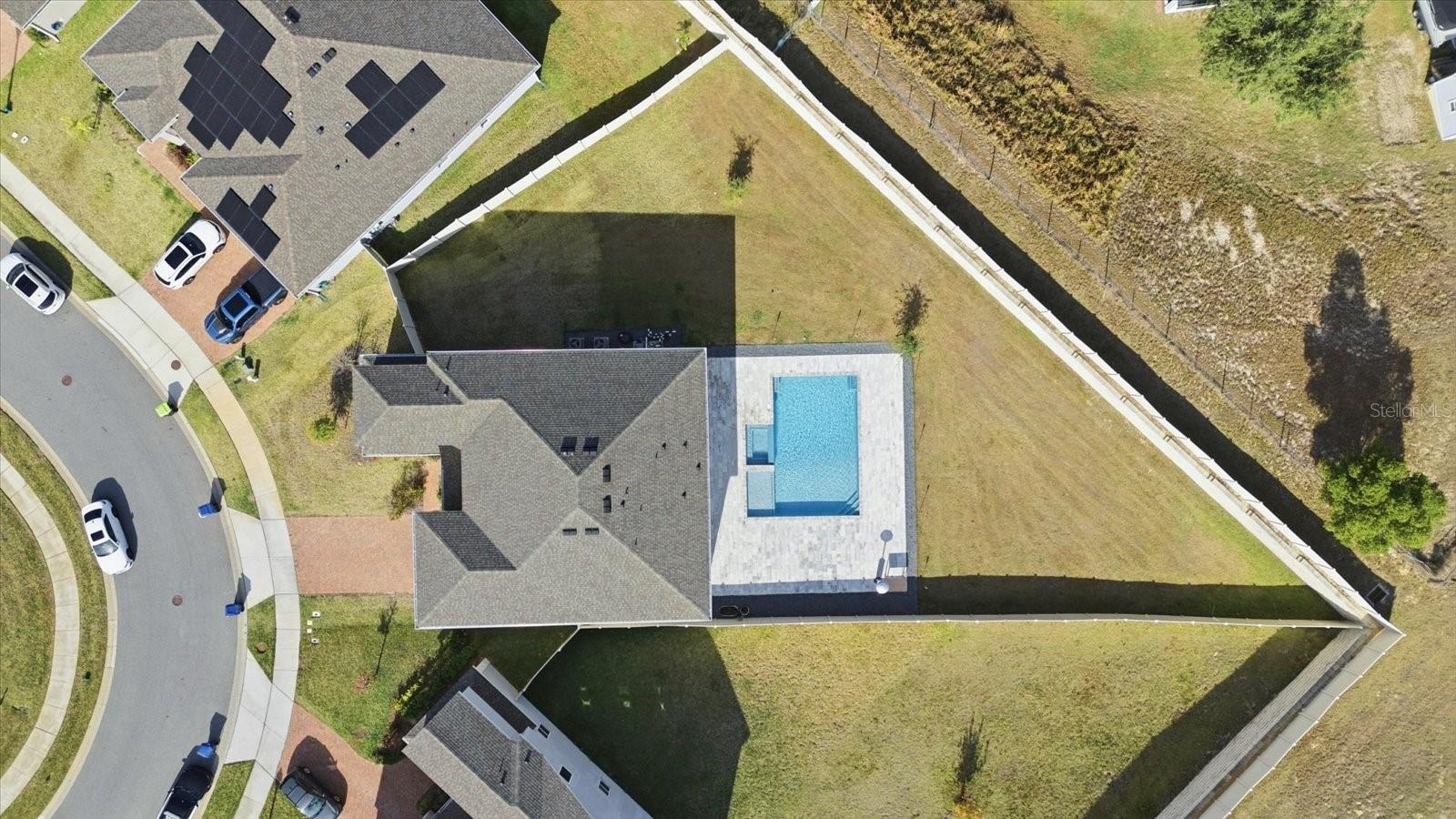 612 BLACKSTONE STREET