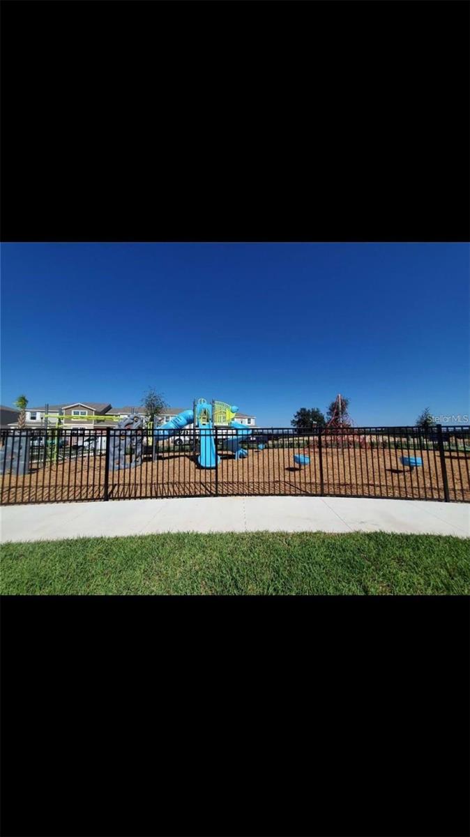 STOREY GROVE PH 2 - Residential Lease