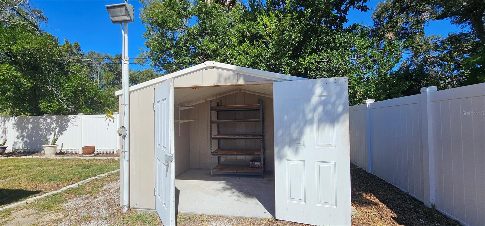BIG BAYOU SUB FLORENCE GOLDIES REV - Residential