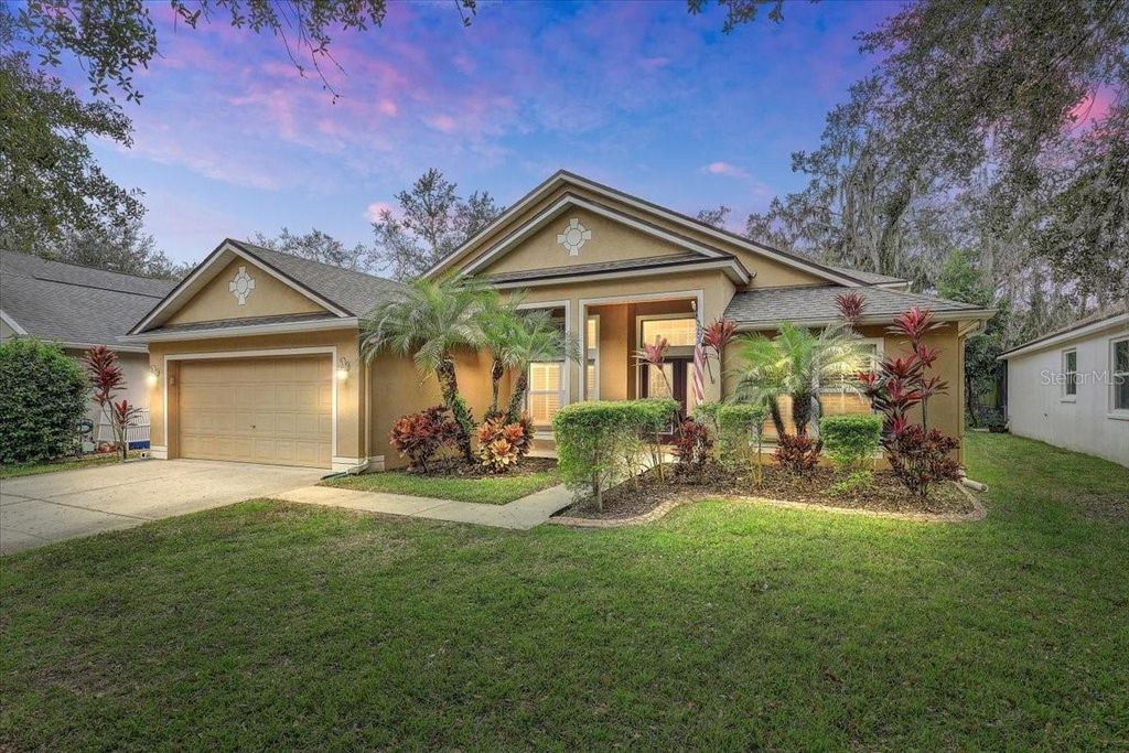 Photo of 15129 Shearcrest Drive, Lithia, FL 33547 (MLS # TB8465327)