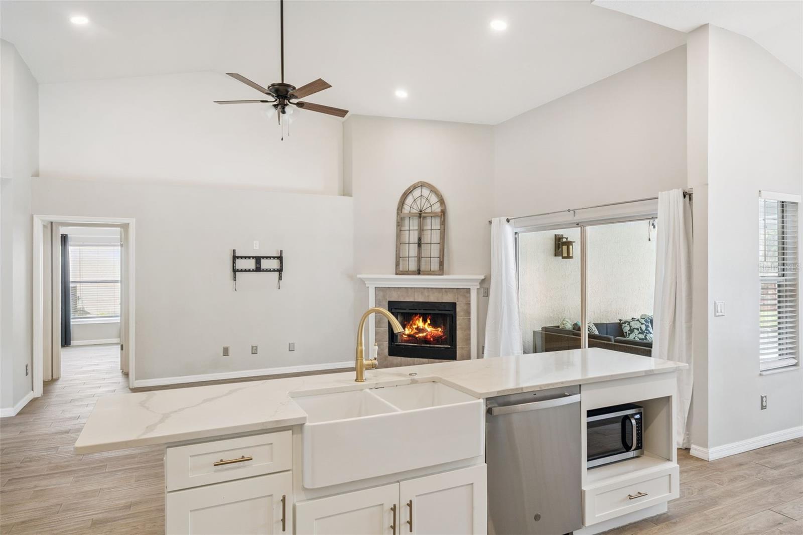 SILVER LAKES WEST AT THE CROSSINGS UNIT 1 - Residential