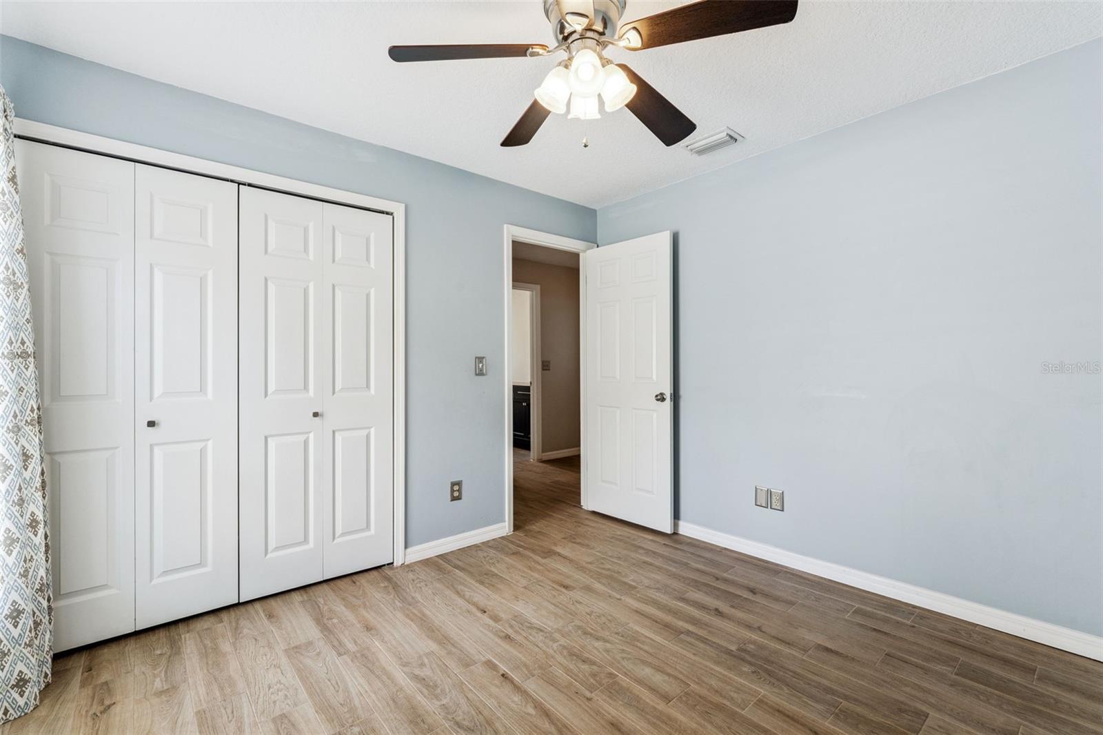 SILVER LAKES WEST AT THE CROSSINGS UNIT 1 - Residential