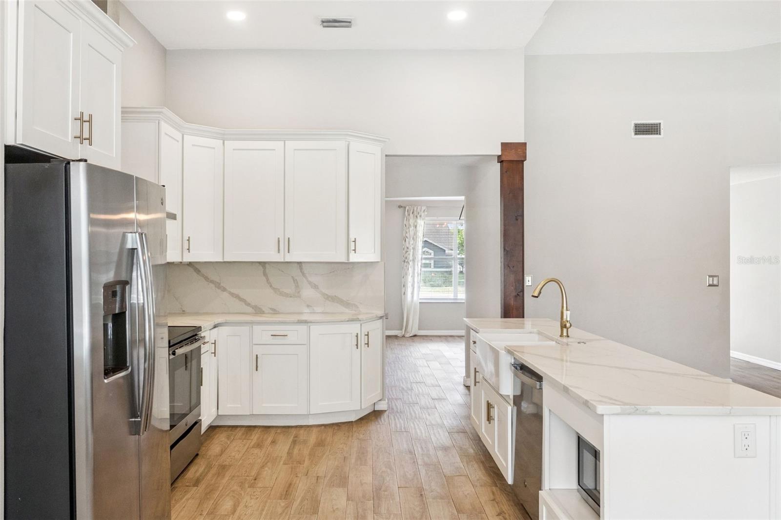 SILVER LAKES WEST AT THE CROSSINGS UNIT 1 - Residential