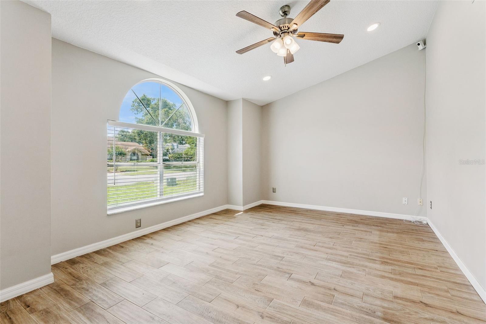 SILVER LAKES WEST AT THE CROSSINGS UNIT 1 - Residential