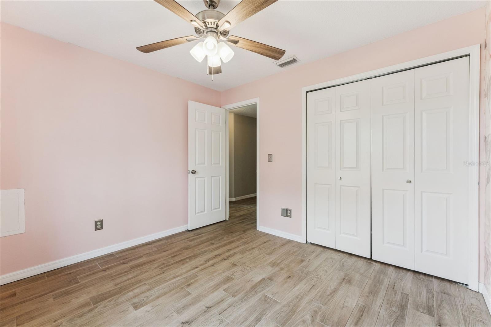 SILVER LAKES WEST AT THE CROSSINGS UNIT 1 - Residential