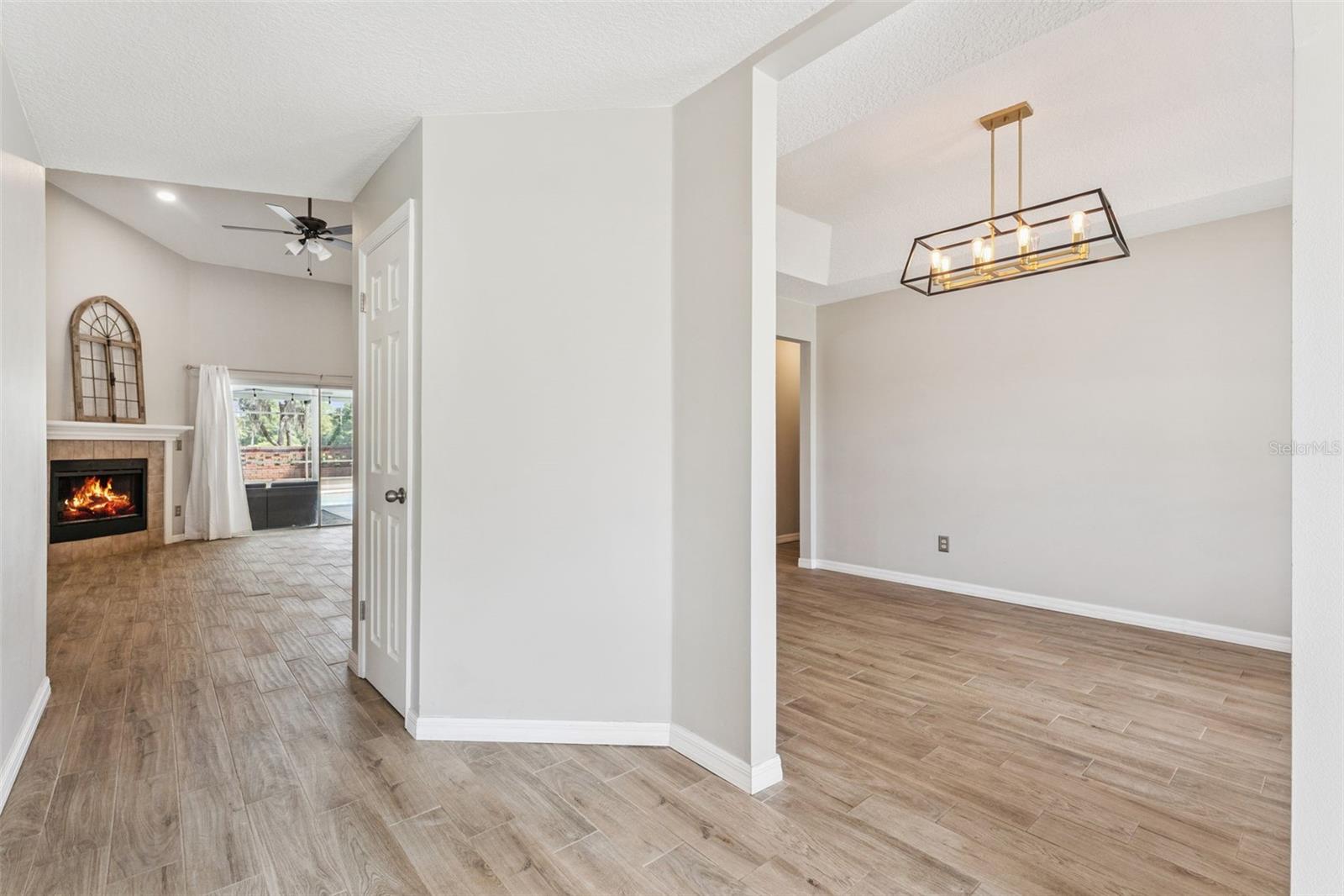 SILVER LAKES WEST AT THE CROSSINGS UNIT 1 - Residential