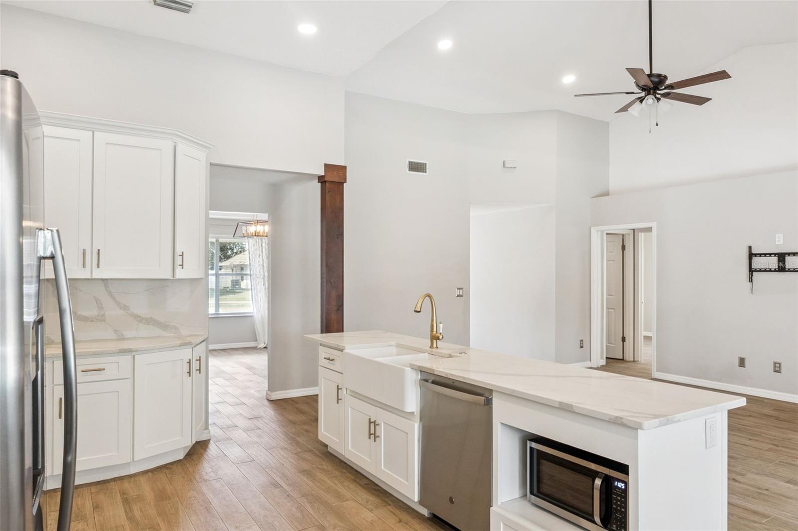 SILVER LAKES WEST AT THE CROSSINGS UNIT 1 - Residential
