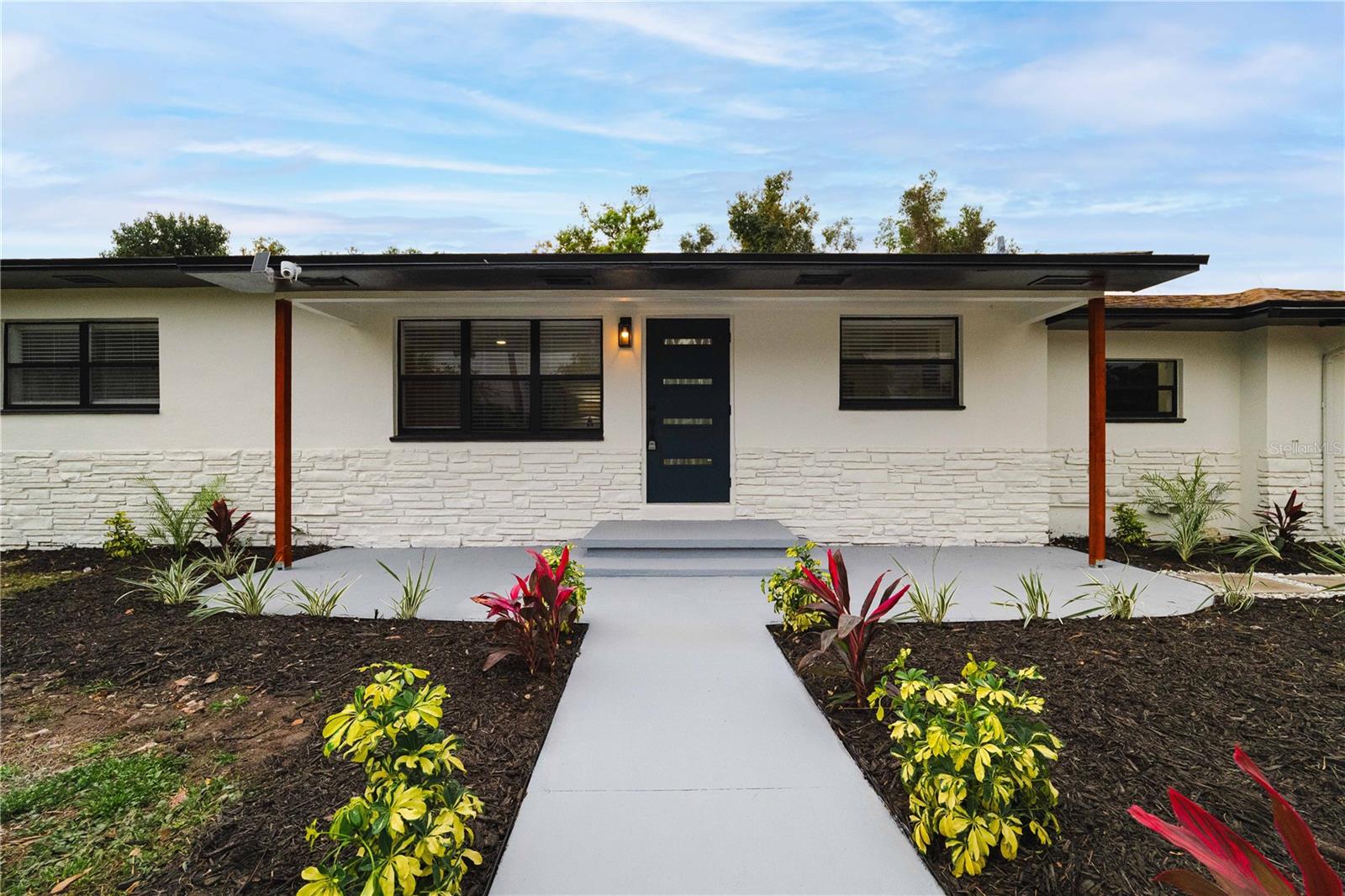 LAKESIDE 1ST ADD - Residential