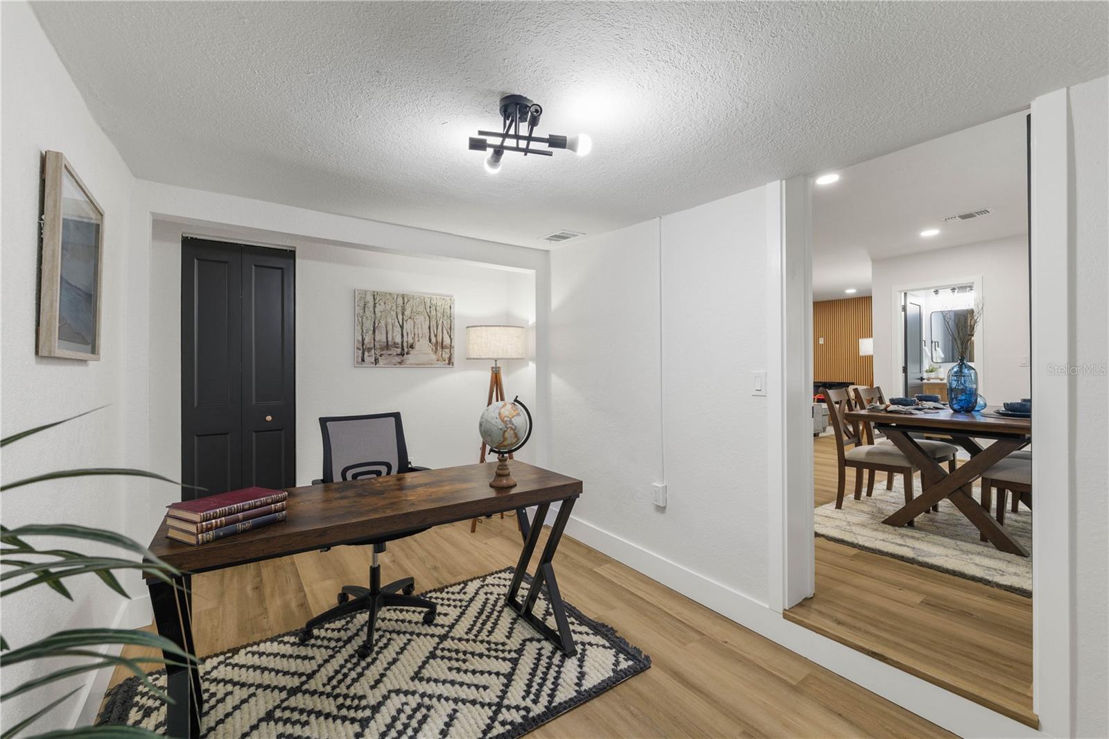 LAKESIDE 1ST ADD - Residential