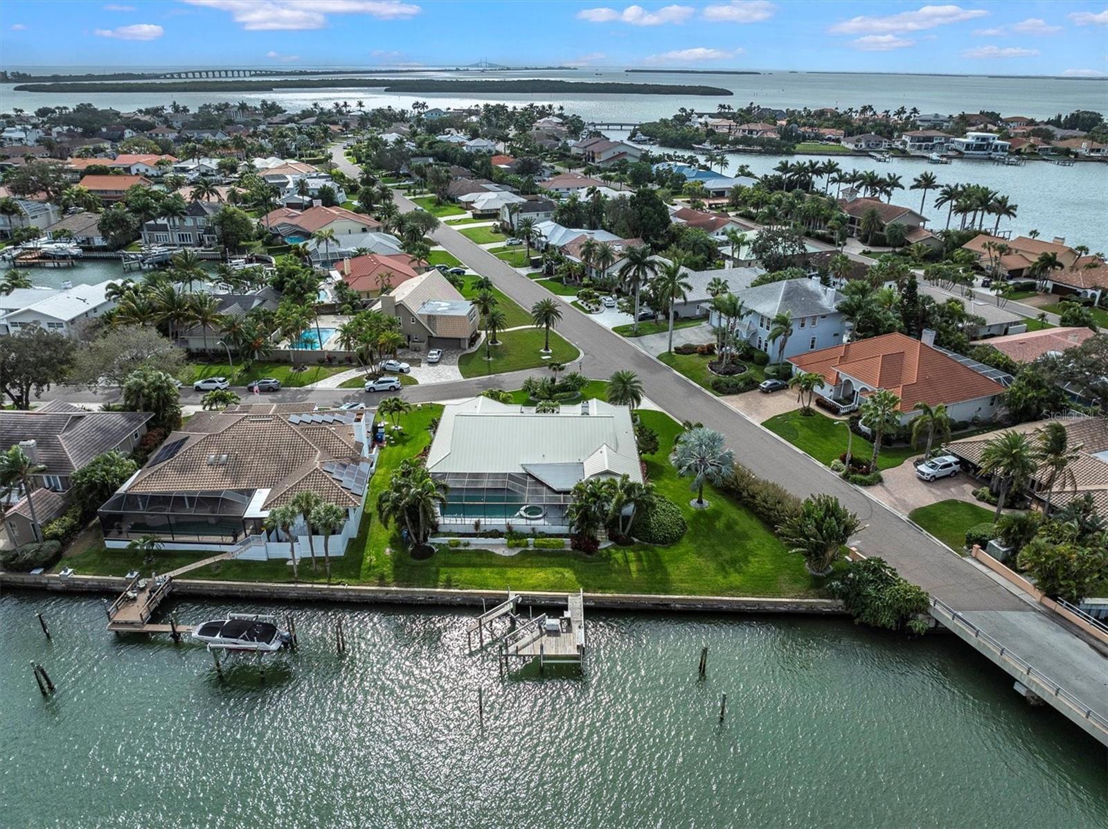 BAYWAY ISLES - Residential