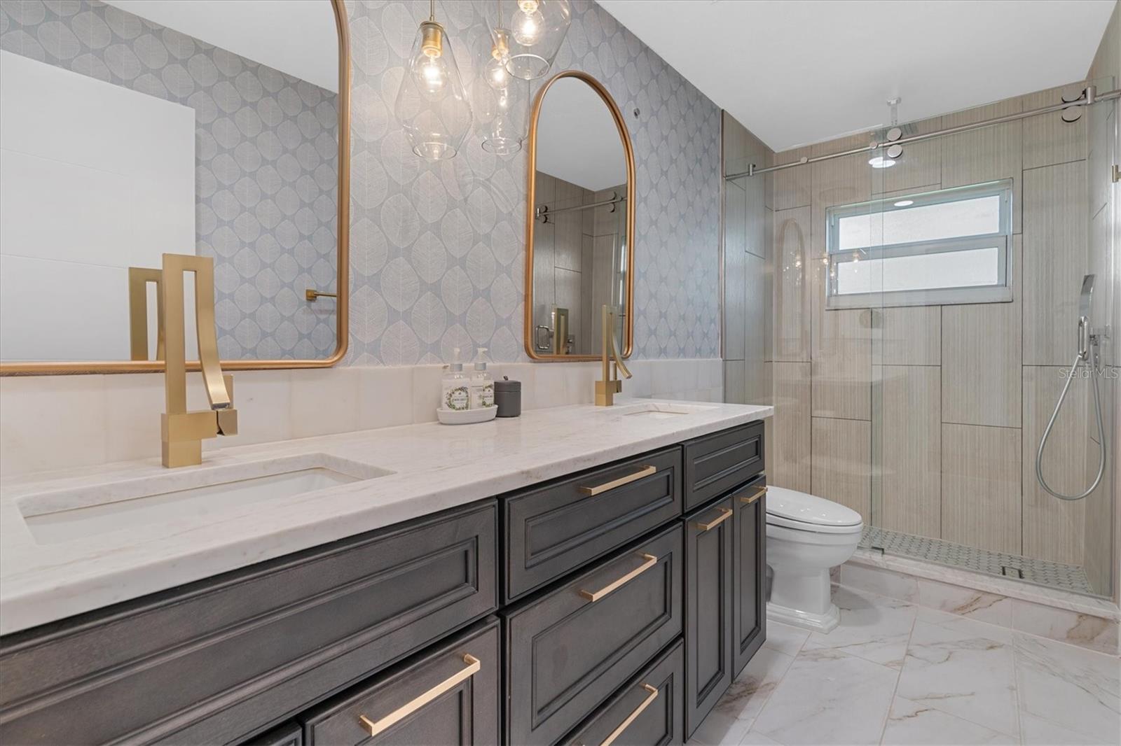 BAYWAY ISLES - Residential