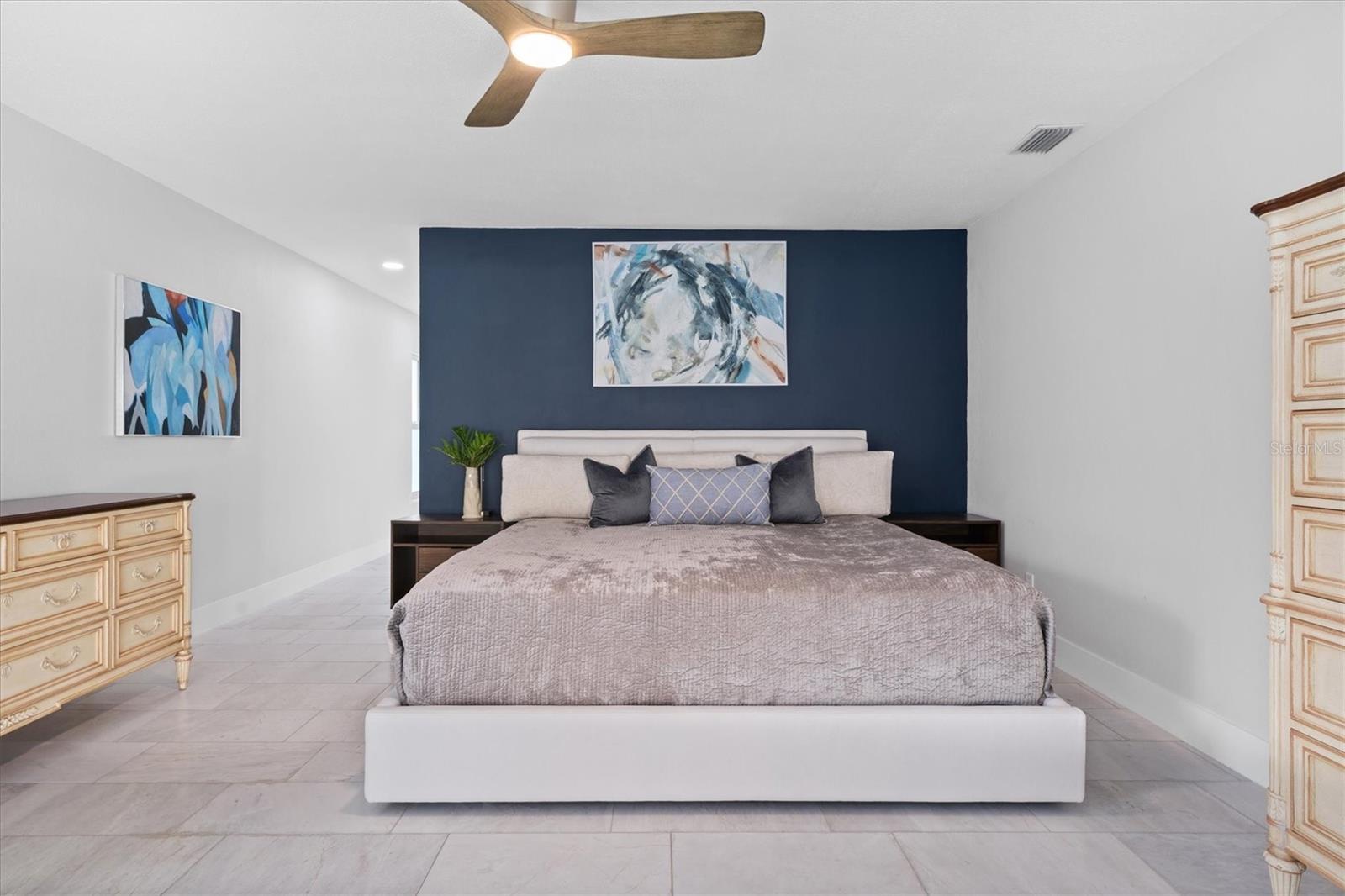 BAYWAY ISLES - Residential