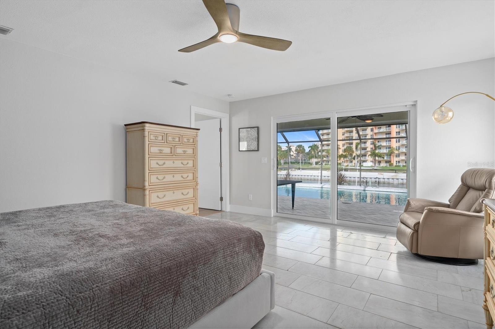 BAYWAY ISLES - Residential