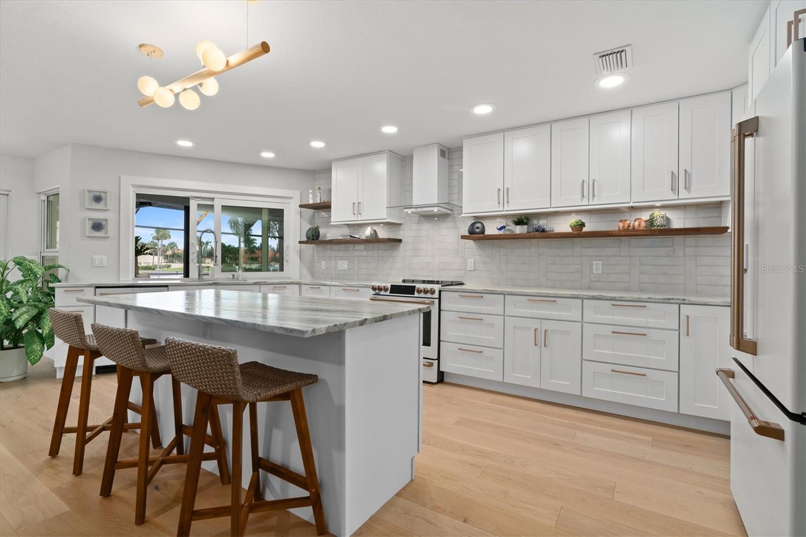 BAYWAY ISLES - Residential