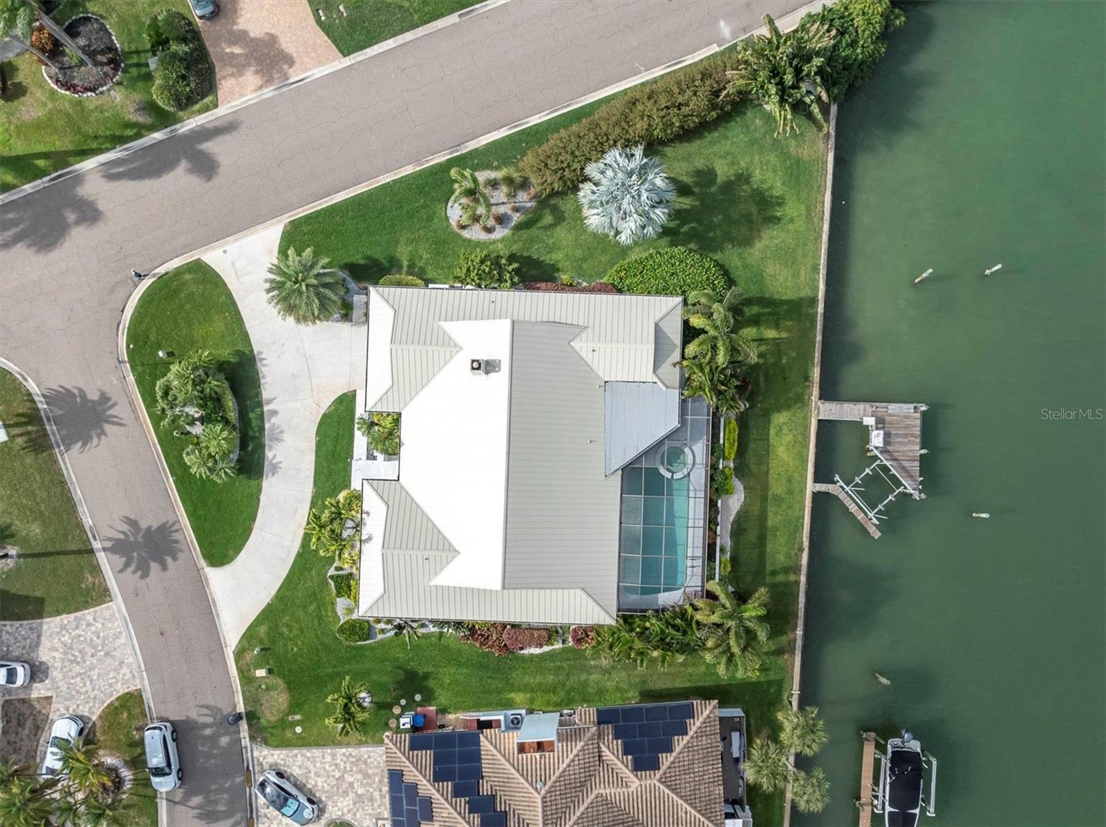 BAYWAY ISLES - Residential