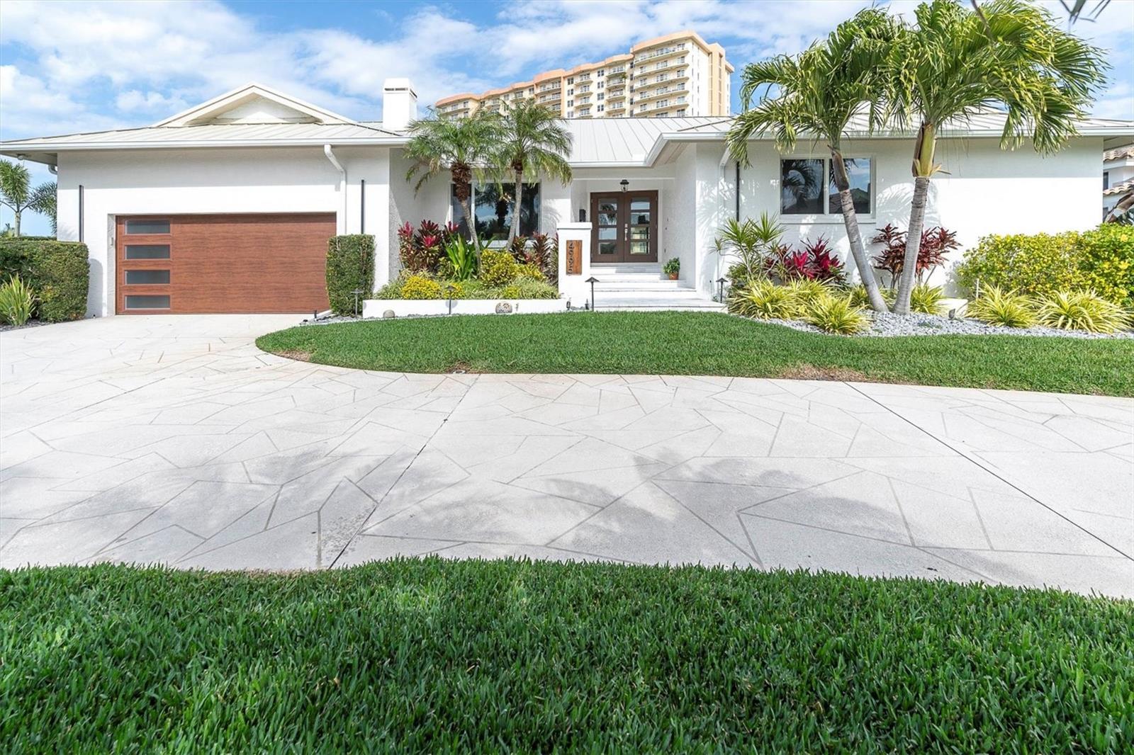 BAYWAY ISLES - Residential