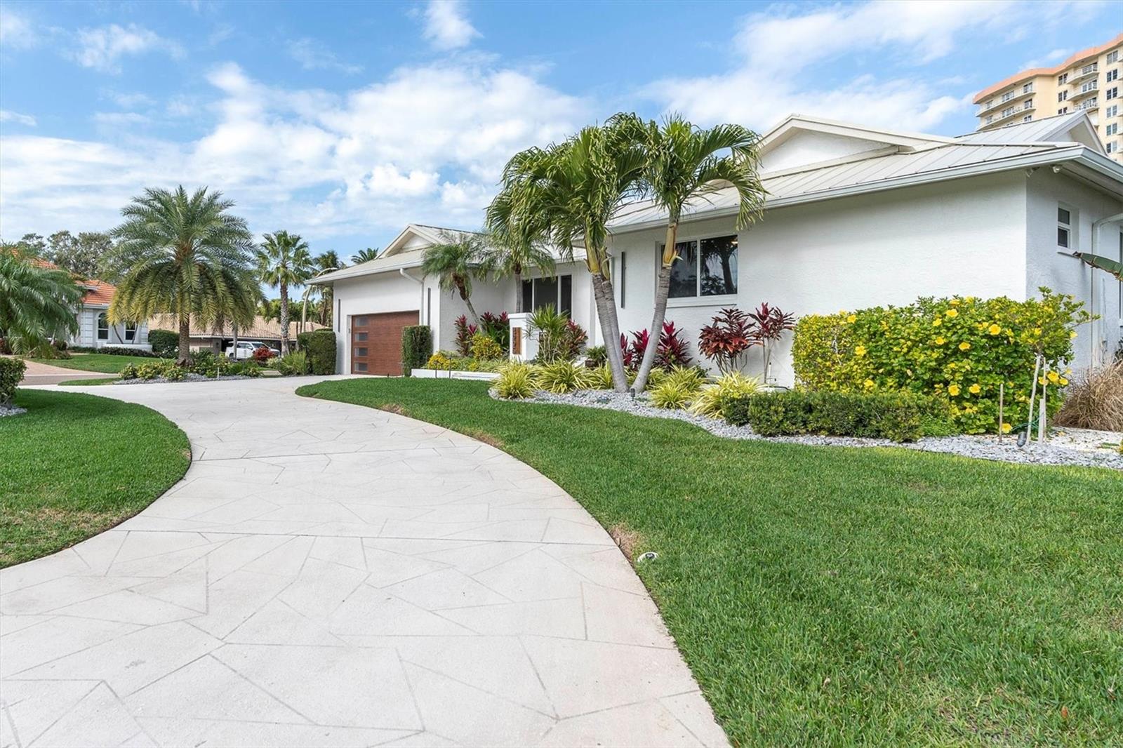 BAYWAY ISLES - Residential