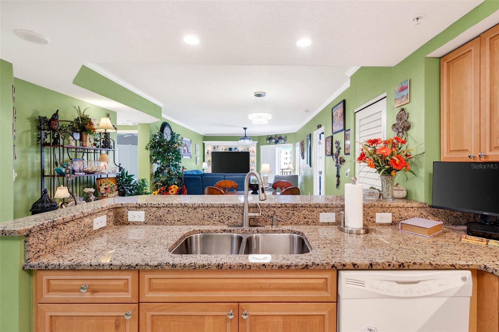 SEAVIEW PLACE - Residential