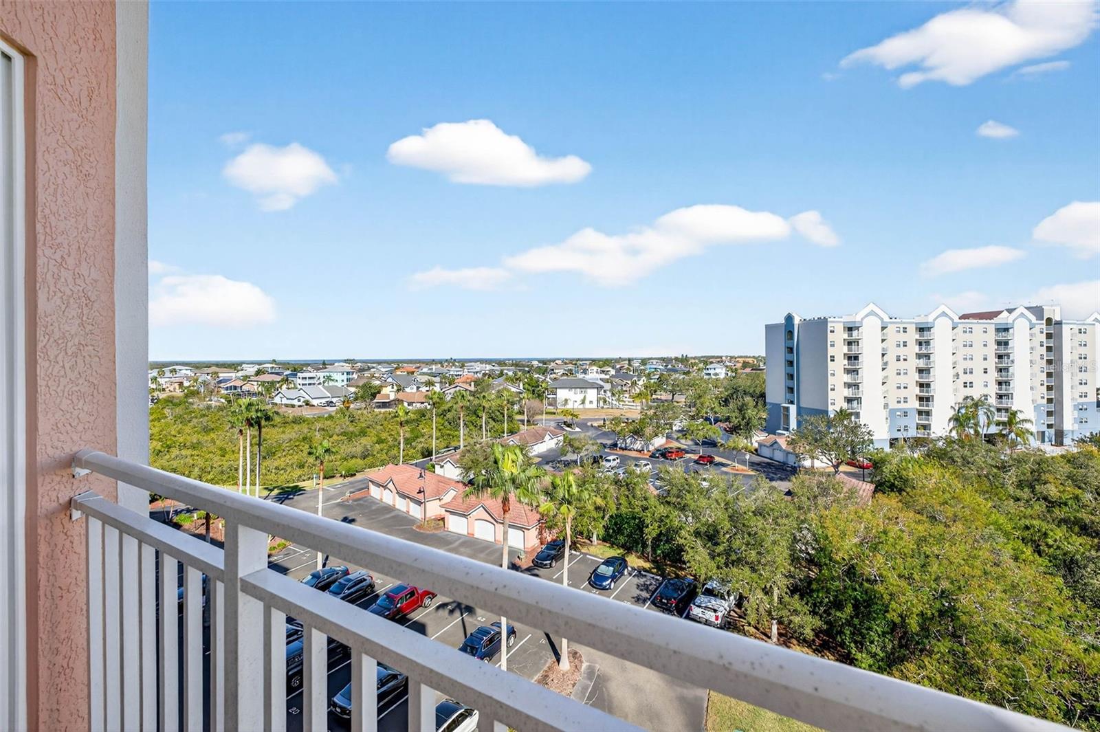 SEAVIEW PLACE - Residential