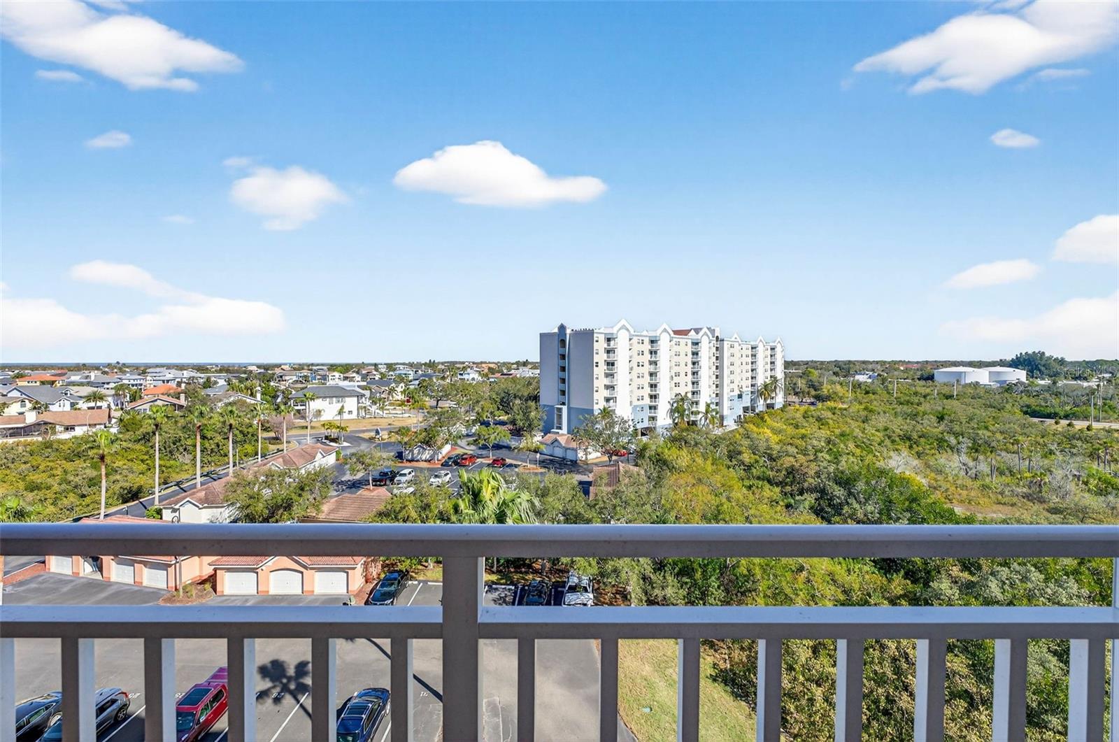 SEAVIEW PLACE - Residential