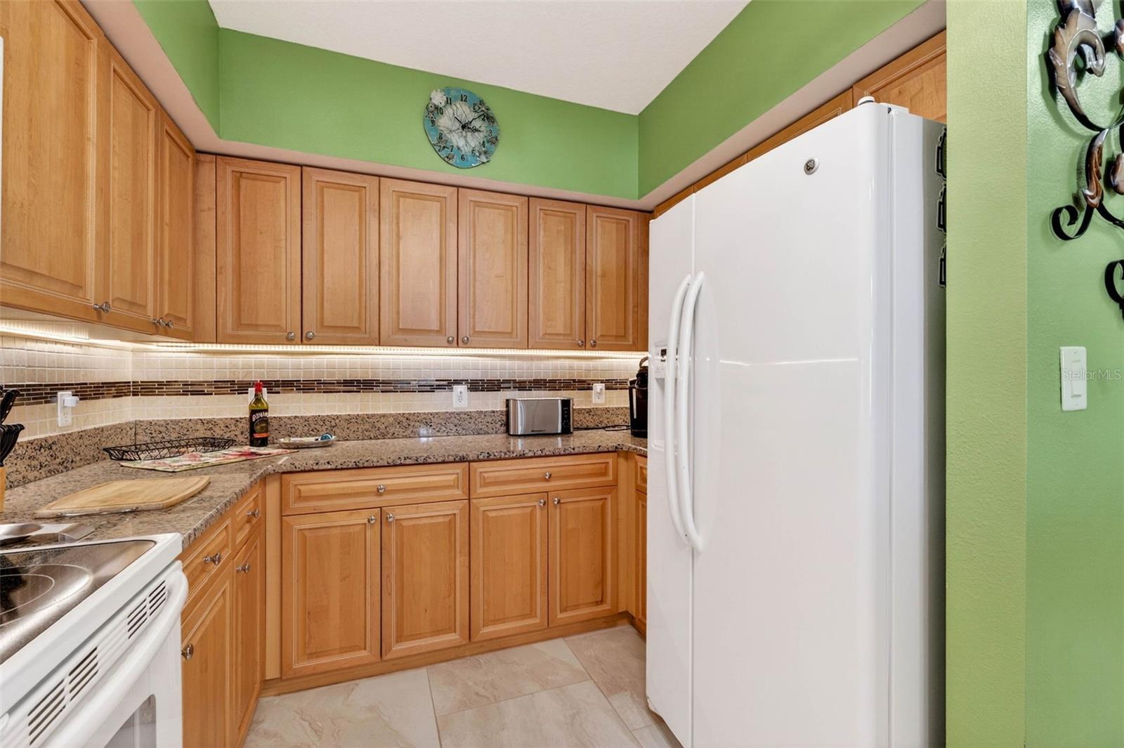 SEAVIEW PLACE - Residential