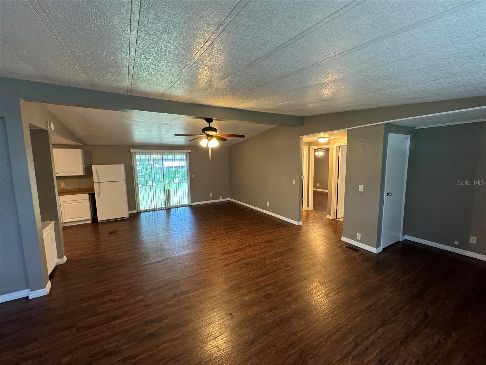 Photo 8 of 36 of 14272 SE 59TH AVENUE mobile home