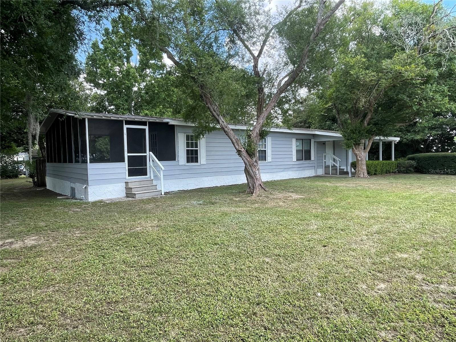 View SUMMERFIELD, FL 34491 mobile home