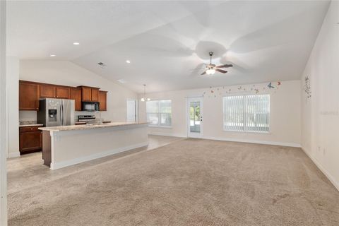 A home in FRUITLAND PARK