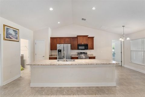 A home in FRUITLAND PARK