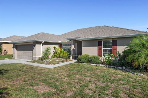 A home in FRUITLAND PARK