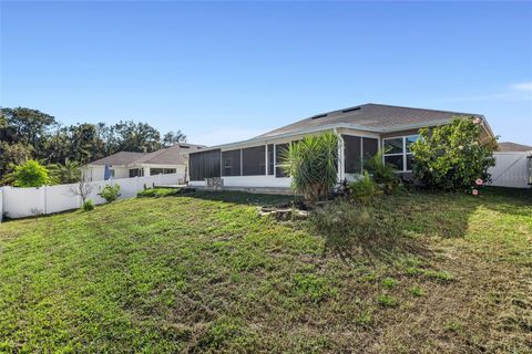 A home in FRUITLAND PARK