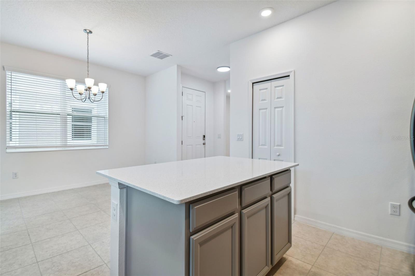 FISHHAWK RANCH WEST TWNHMS - Residential Lease