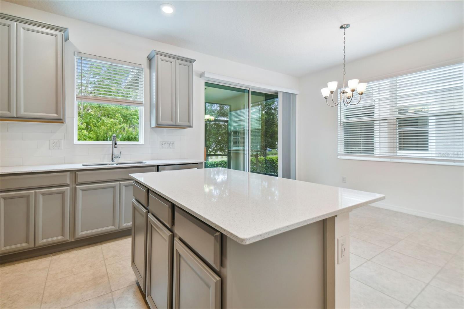 FISHHAWK RANCH WEST TWNHMS - Residential Lease