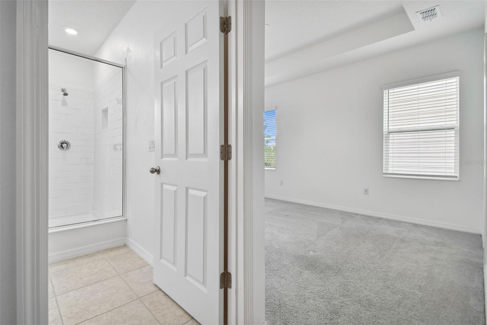 FISHHAWK RANCH WEST TWNHMS - Residential Lease