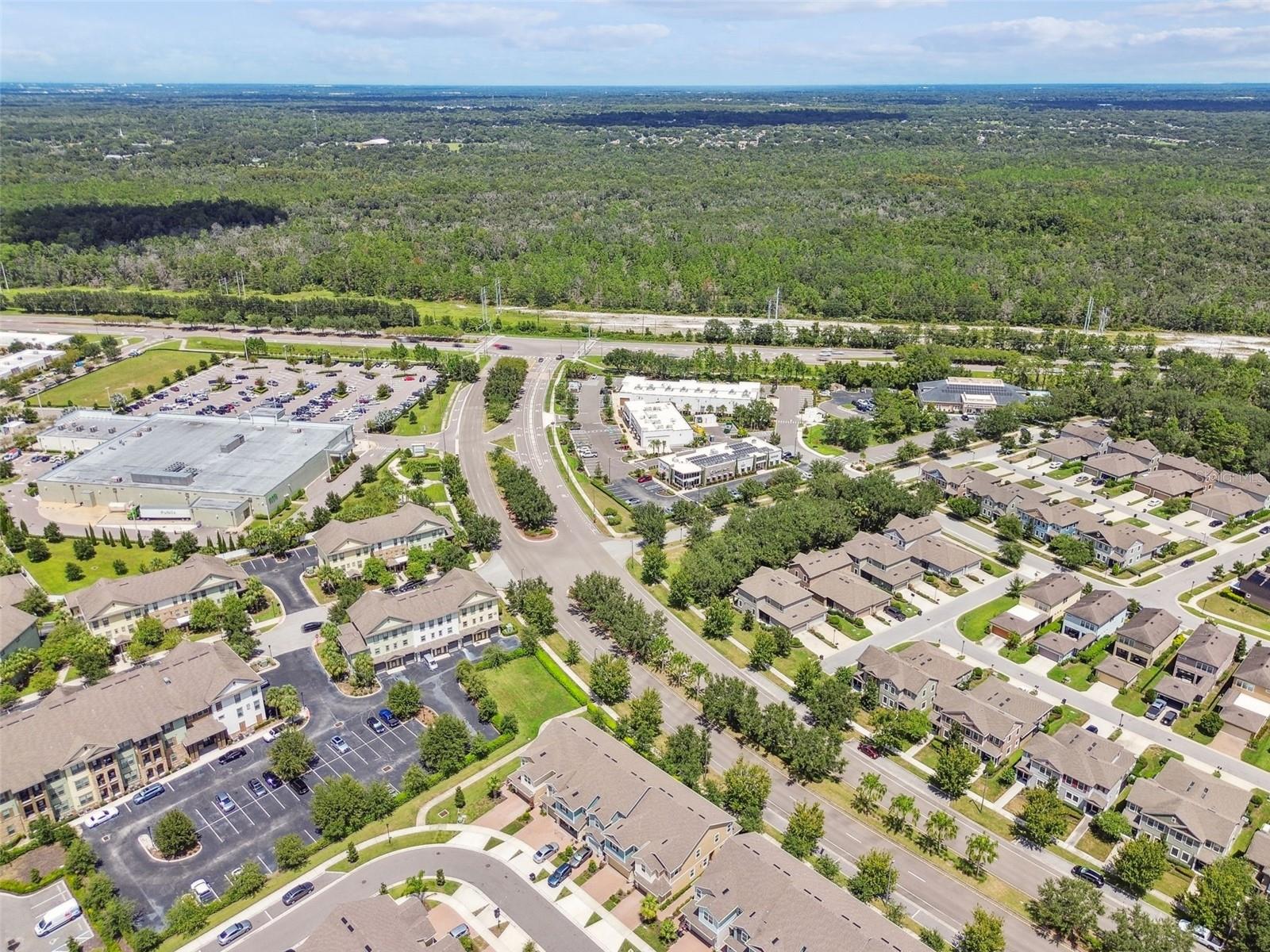 FISHHAWK RANCH WEST TWNHMS - Residential Lease