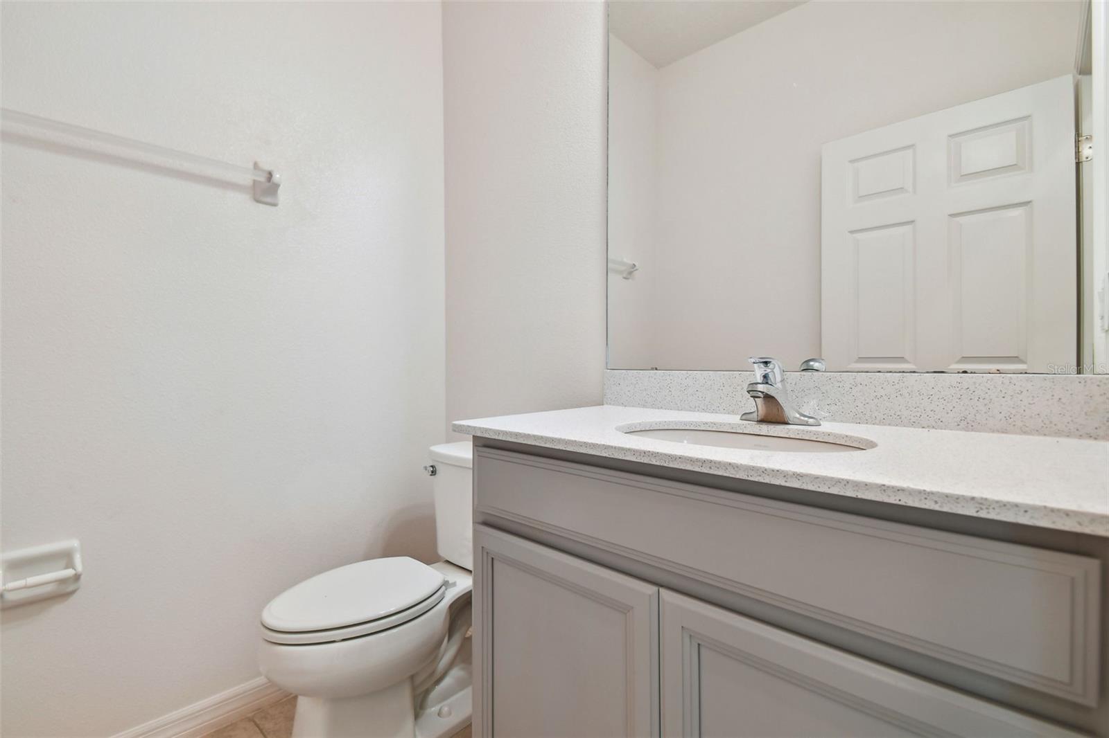 FISHHAWK RANCH WEST TWNHMS - Residential Lease