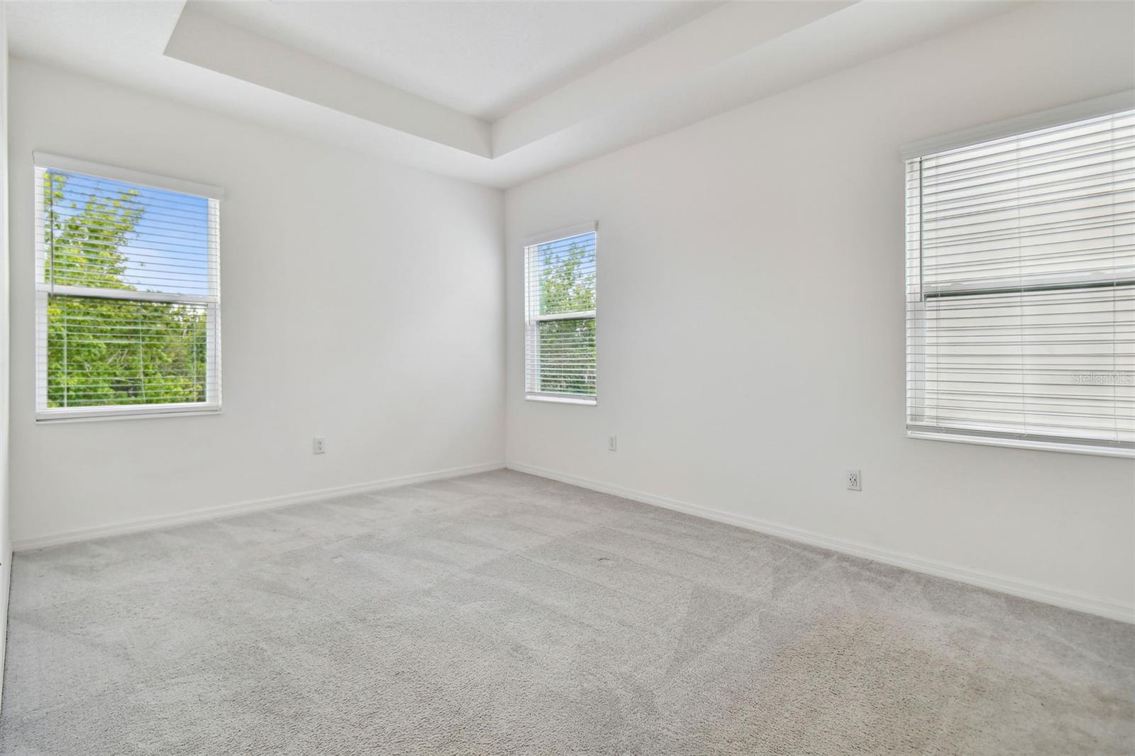 FISHHAWK RANCH WEST TWNHMS - Residential Lease