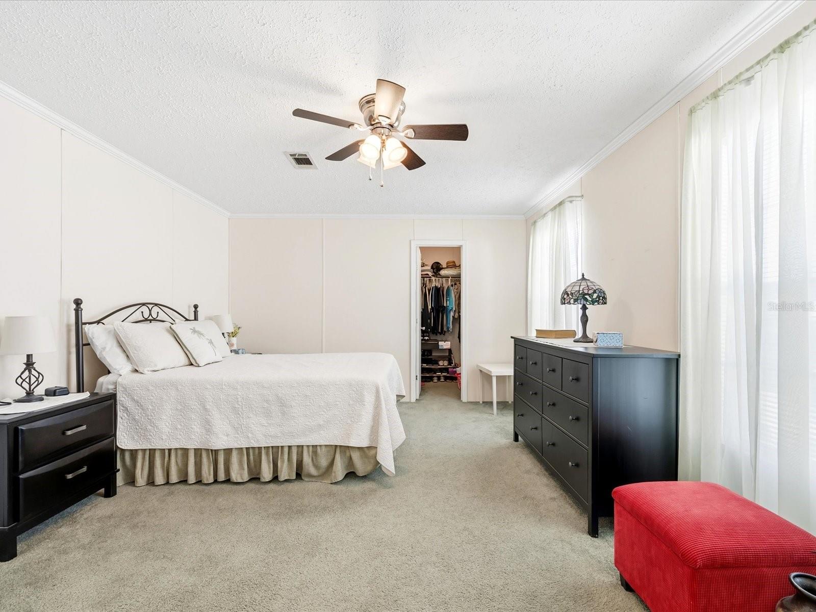 VILLAGE UNIT 04 LAKELAND - Residential