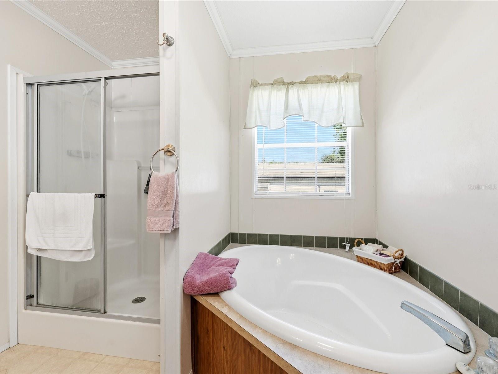 VILLAGE UNIT 04 LAKELAND - Residential