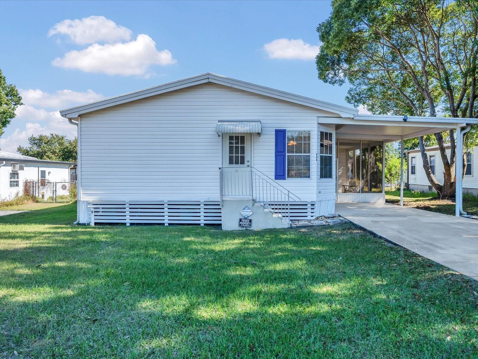 VILLAGE UNIT 04 LAKELAND - Residential