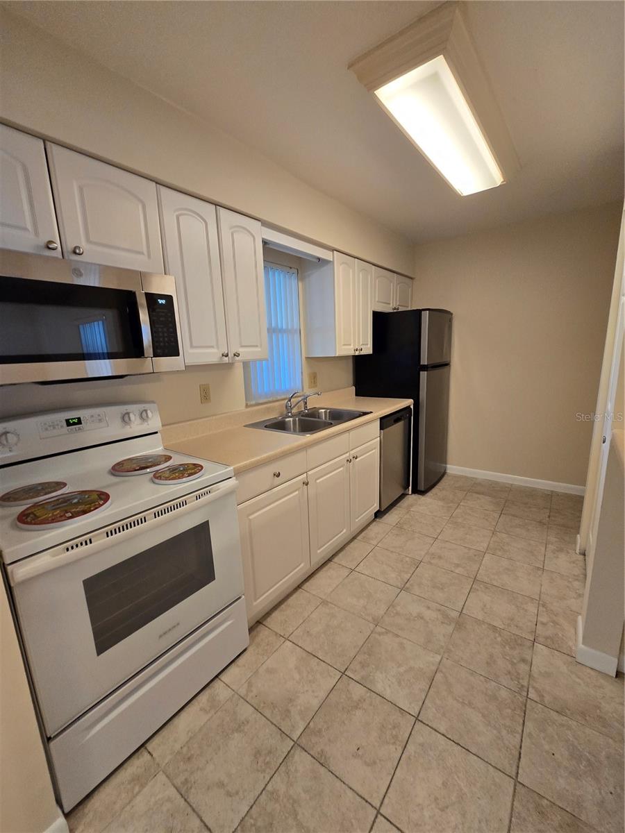 ST CLOUD 2ND TOWN OF - Residential Lease