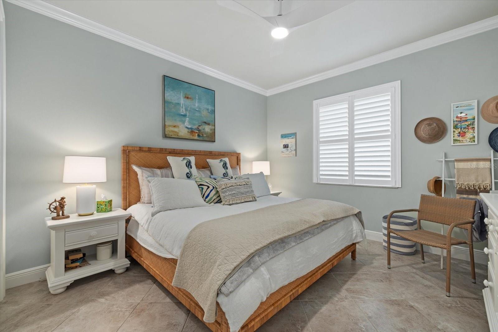 CHE VISTA - Residential